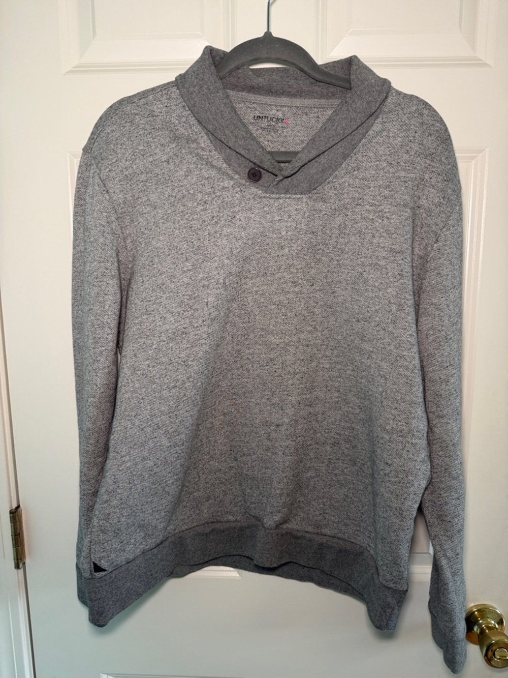 Men’s Gray Crewneck Sweater